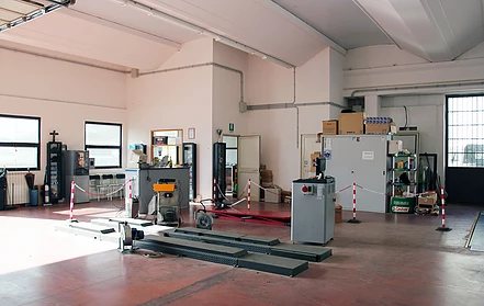 utilizziamo macchinari di ultima generazione per garantire la sicurezza
